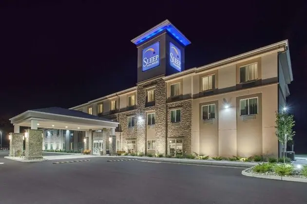 SLEEP INN SUITES MONROE WOODBURY