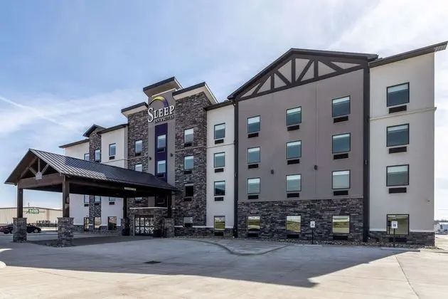 SLEEP INN AND SUITES MT HOPE
