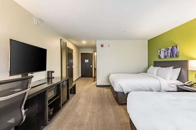 SLEEP INN AND SUITES MT HOPE