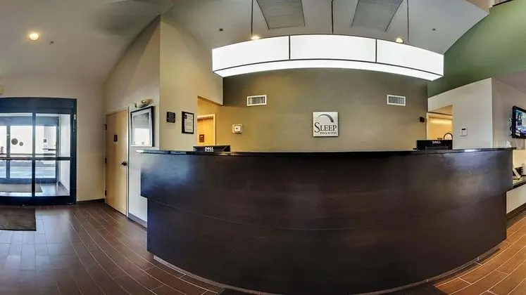 Sleep Inn & Suites North Edgewood