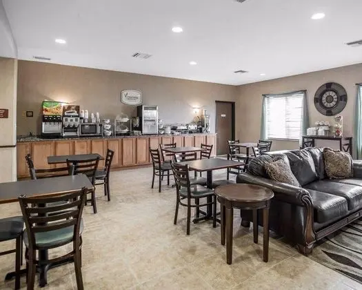 Sleep Inn & Suites Salina Area