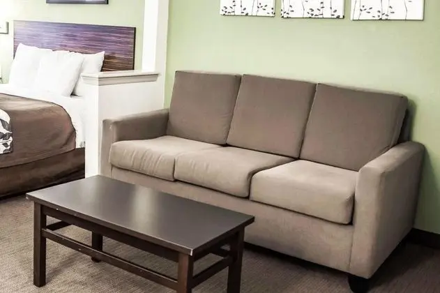 Sleep Inn & Suites