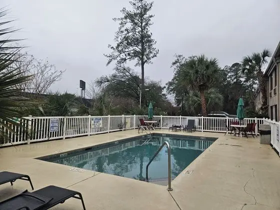 Sleep Inn Summerville-Charleston - Havuz