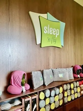 Sleep 'n fly Sleep Lounge & Showers, D-Gates Terminal 1 - TRANSIT ONLY - Lobi