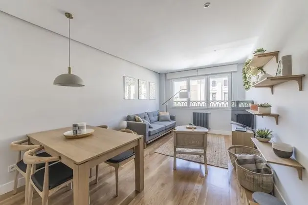 SLEEP Nuñez de Balboa by STAY