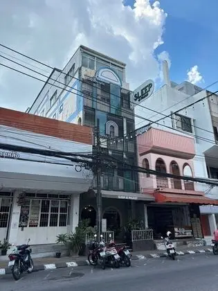 Sleep at Phuket - Öne Çıkan Resim