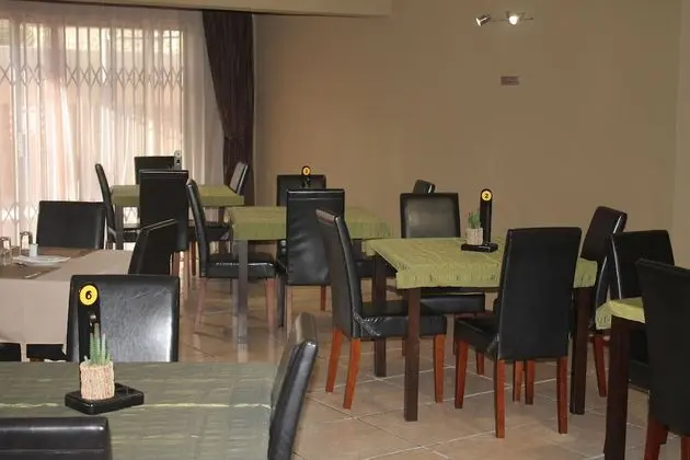 Sleep-Time Guest Lodge - Yerinde Yemek