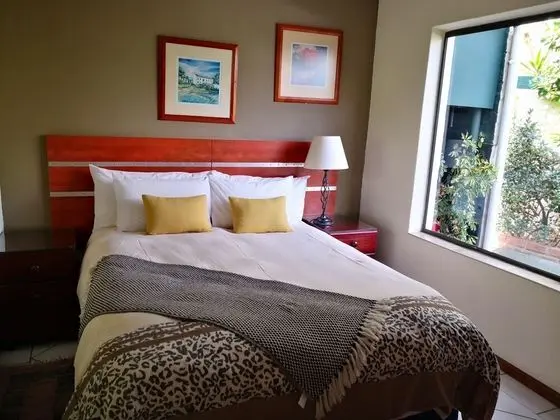 SleepEezy Cottages - Oda