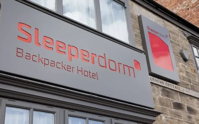 Sleeperdorm - Hostel - Dış Mekan