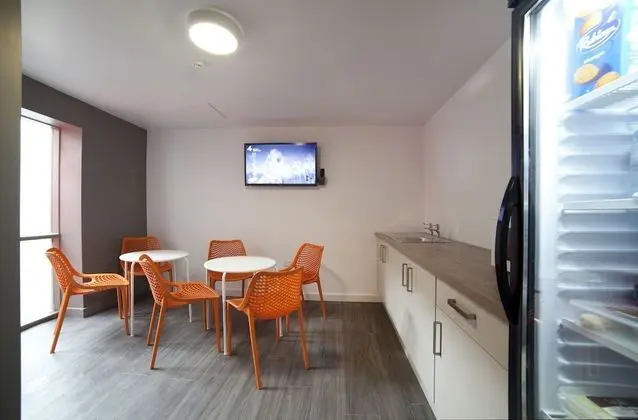 Sleeperdorm - Hostel - Oda Düzeni