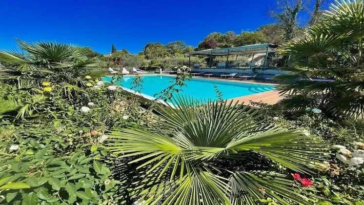 Sleeps 4 Apt 6 - Enjoy a Sensuous Relaxing Time, 07 Kmsspoleto Centre