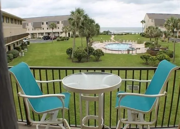 Sleeps 6, Ocean View Condo, 4 Heated Pools - Summerhouse 232