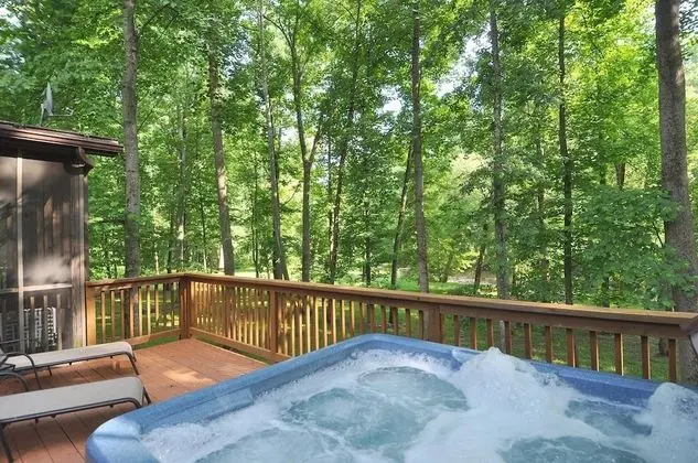 Sleepy Creek - Spa