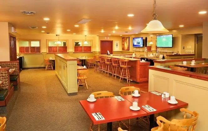 Slemon Park Hotel & Conference Centre - Yerinde Yemek