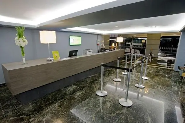 Slim Sao Paulo Congonhas by Slaviero Hoteis