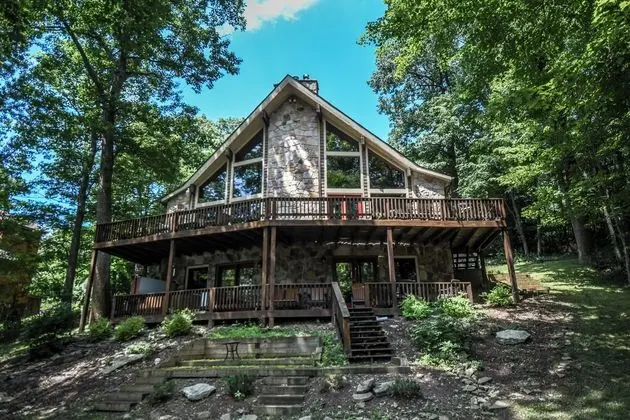 Slip Away Chalet - Öne Çıkan Resim
