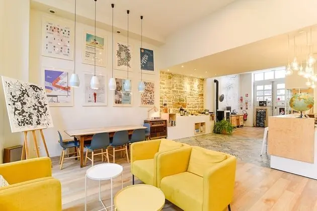 Slo living hostel