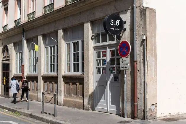 Slo living hostel