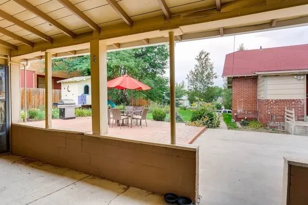 Sloan's Lake Solitude Intimate Carriage House - Teras