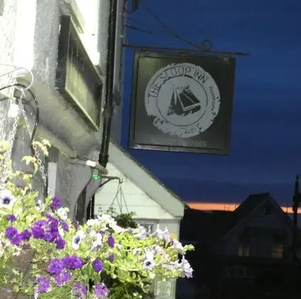 The Sloop Inn - Dış Mekan