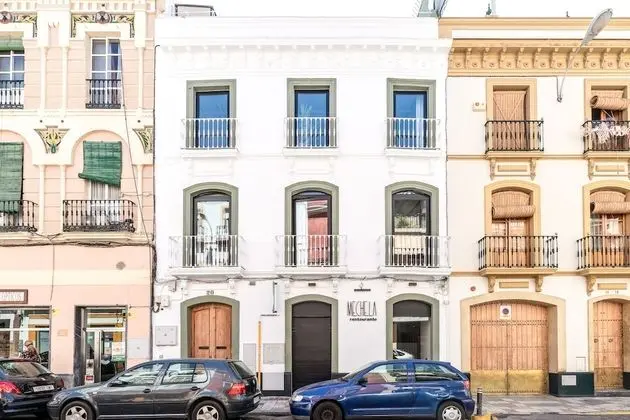 Slow Suites Maestranza