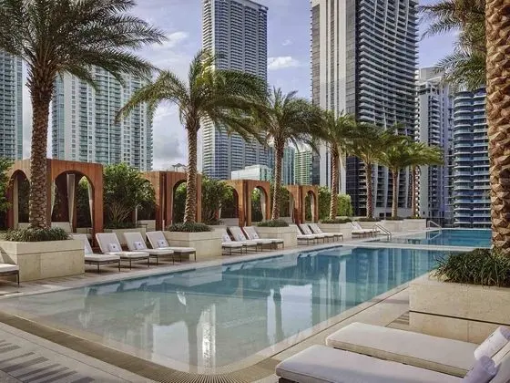 SLS LUX Brickell - Öne Çıkan Resim