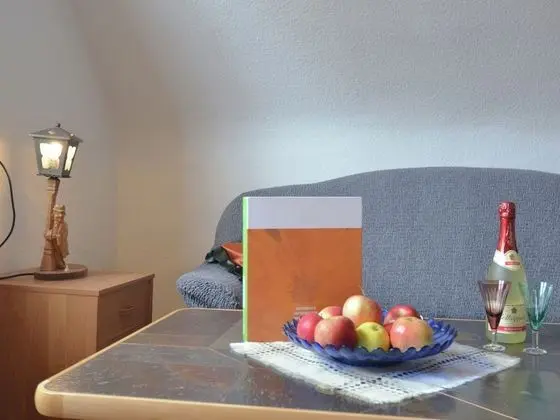 Small and Cozy Apartment in Frauenwald near Forest - Yerinde Yemek