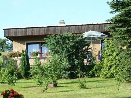 Small Holiday Home with Large Garden near Czech Border - Dış Mekan