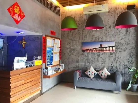 Small Shells Hotel Phuket - Lobi