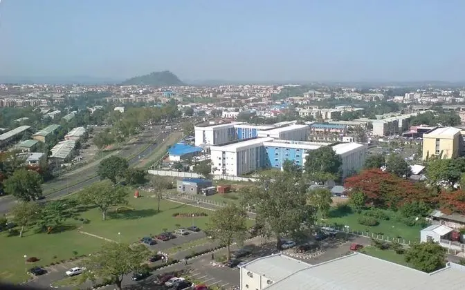 Smart 3 bed Apartment With Fast Wi-fi & 24hr Light