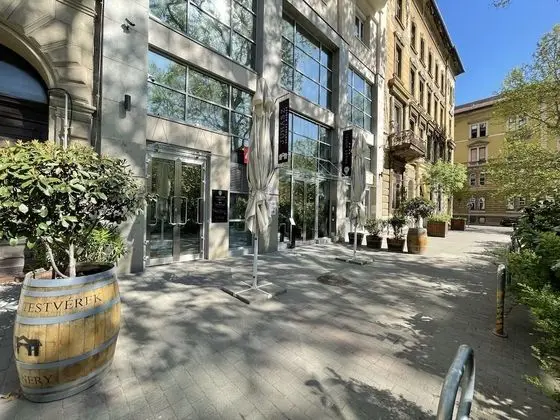 Smart Hotel Budapest & Apartments