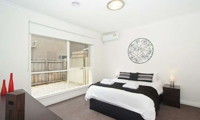 Smart Caulfield Townhouse - Oda
