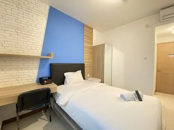 Smart Studio Room Semi Apartment at The Lodge Paskal near BINUS University