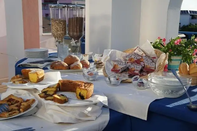 Hotel smeraldo - Yerinde Yemek