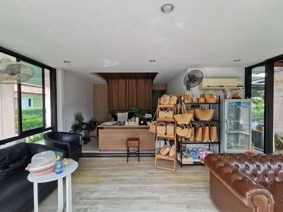 Smile Resort Sriracha - Lobi