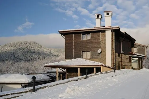 Smilen Hotel and Wellness - Dış Mekan