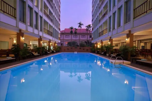Smiling Hotel & Spa - Havuz