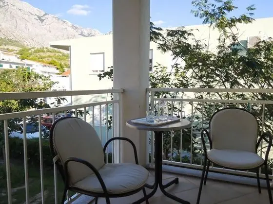 Smilja - 150 m From Pebble Beach - SA3 - Oda