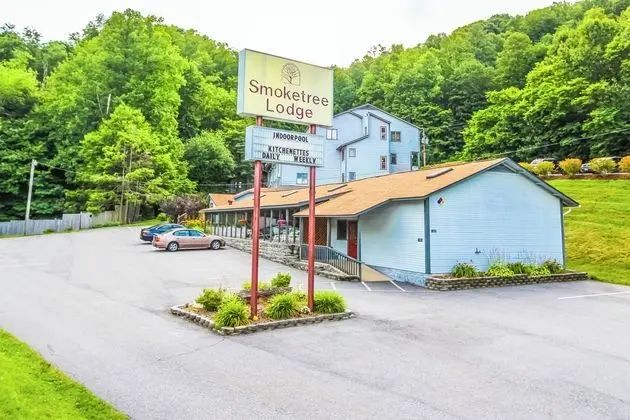 Smoketree Lodge, a VRI resort