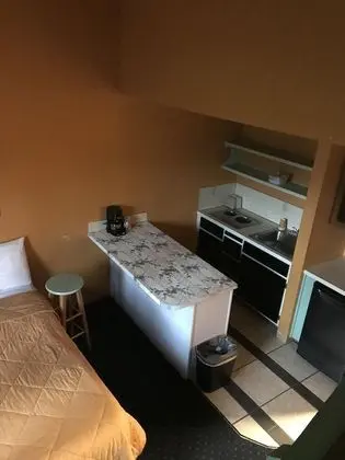 Smokey Point Motor Inn - Mutfak