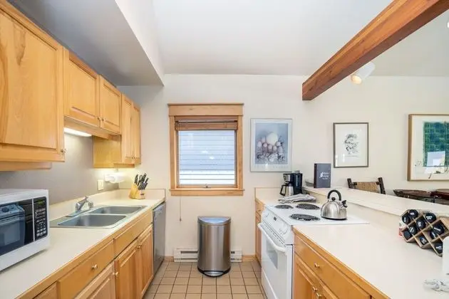 Smuggler F by Avantstay Gorgeous Condo Close To Lift 7 - İç Mekan