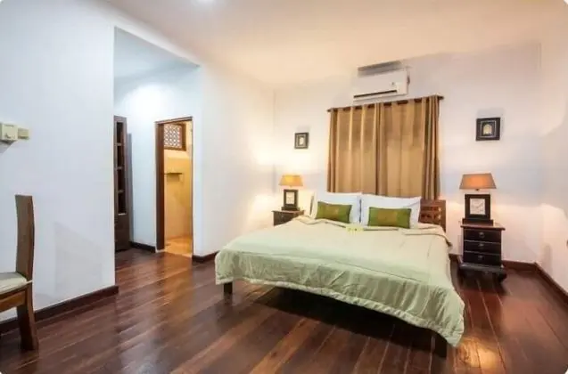 SMV- 2BedGRDN - V6 · 2BR Garden Villa Walk to shops and Beach Legian - Oda