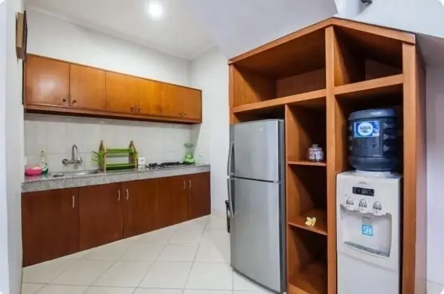 SMV -2BRPool- JEPUN · 2BR Private Pool Walk to Beach and Shops Legian - Mutfak