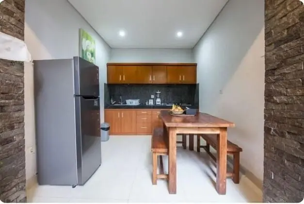 SMV - garden - 7-BR · 7BR Garden Villa Walk to Beach and Shops Legian - Mutfak