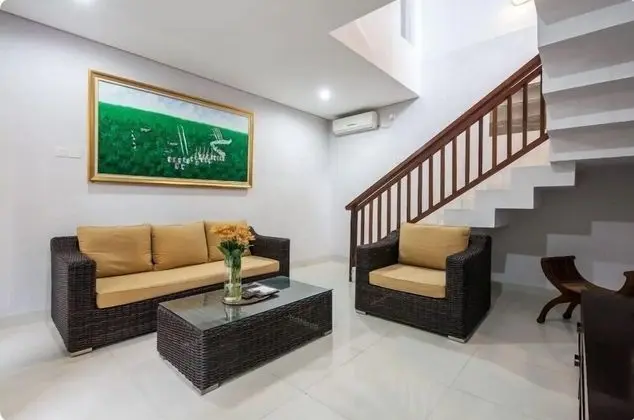 SMV - garden - 8-BR · 8BR Garden Villa Walk to Beach and Shops Legian - İç Mekan