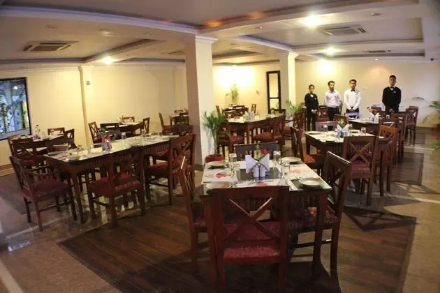 Hotel Sneha Clarks Inn Suites Nepalgunj - Öne Çıkan Resim