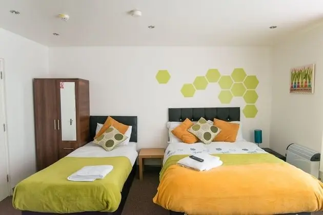 Snooze Apartments Flat 53 - Oda