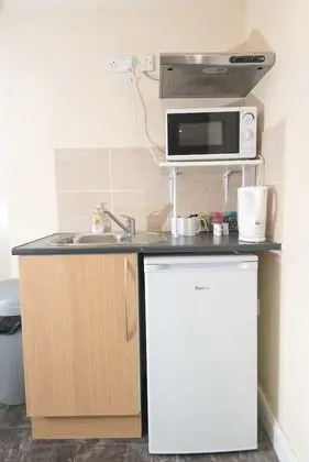 Snooze Apartments Flat 55 - Mutfak