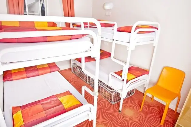 Snoozles Quay Street Tourist Hostel - Oda
