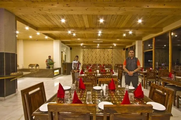 Snow Flakes Resort - Yerinde Yemek